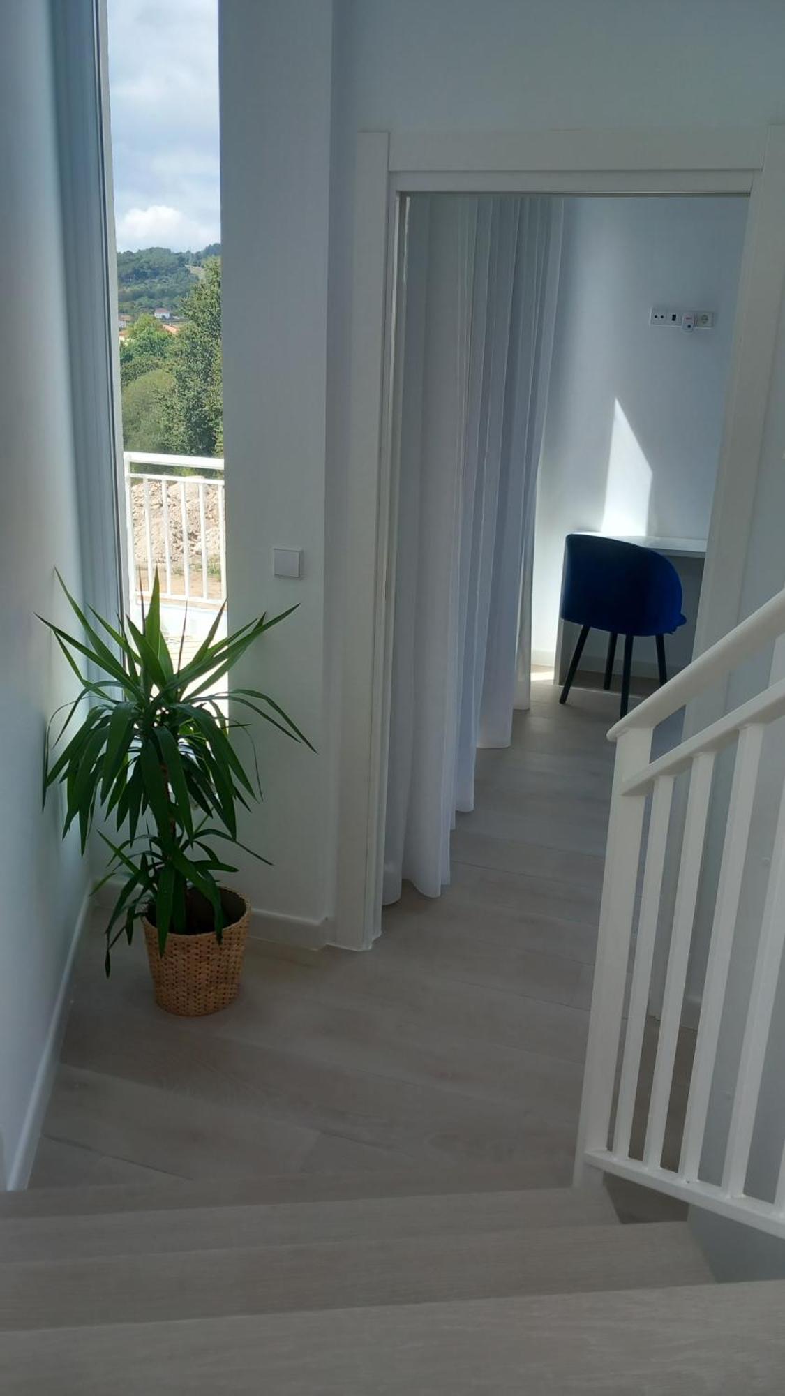 Casas Turisticas Lar Jardin - Parking Privado Santiago de Compostela Exterior foto